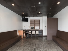 8101-8109 Beverly Blvd, Los Angeles, CA for lease Interior Photo- Image 2 of 4