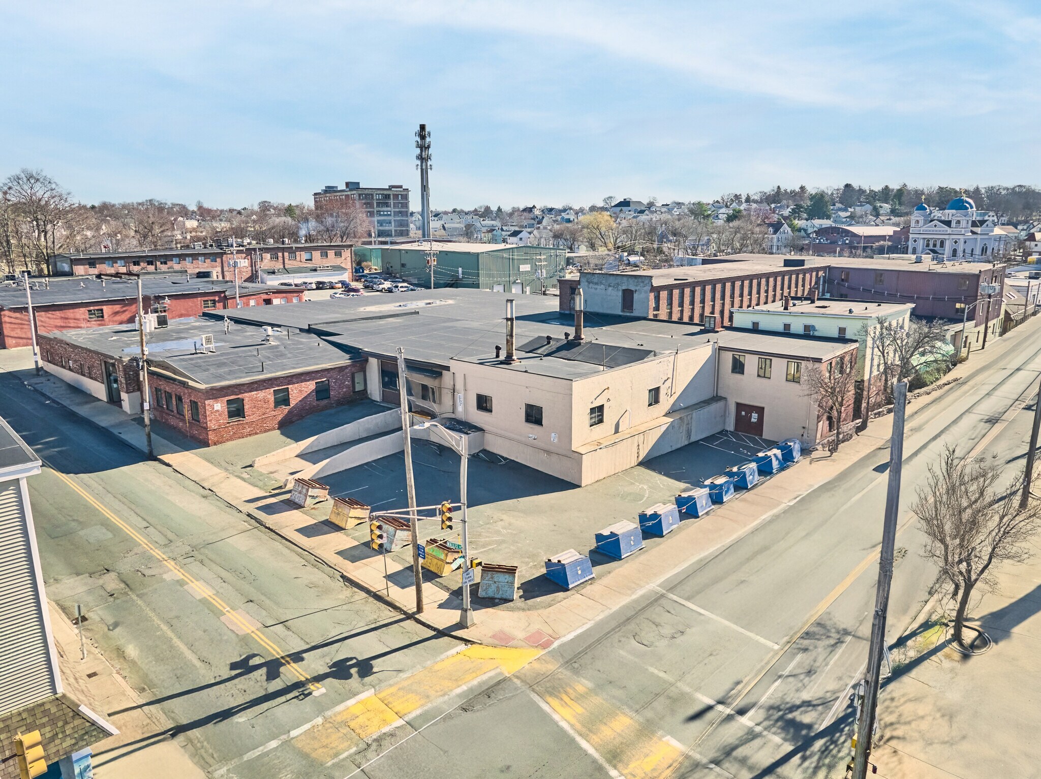 39 Wallis St, Peabody, MA à vendre Photo du bâtiment- Image 1 de 10