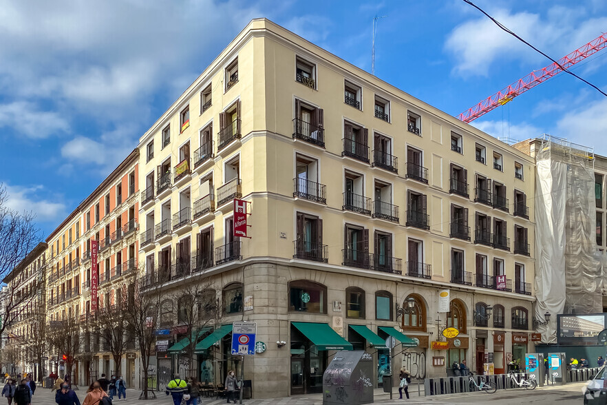 Calle Arenal, 14, Madrid, Madrid for lease - Primary Photo - Image 1 of 13