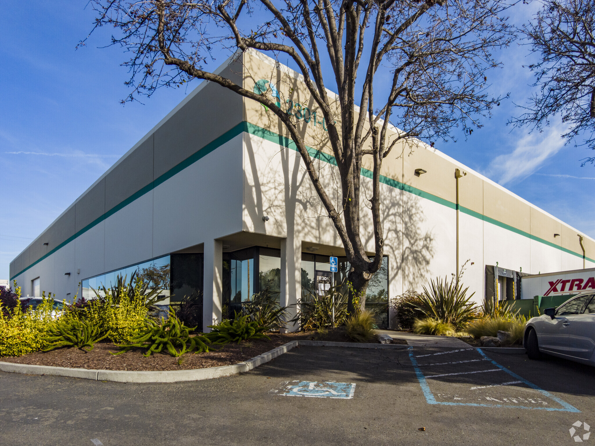 2301-2305 Lincoln Ave, Hayward, CA for lease Building Photo- Image 1 of 5