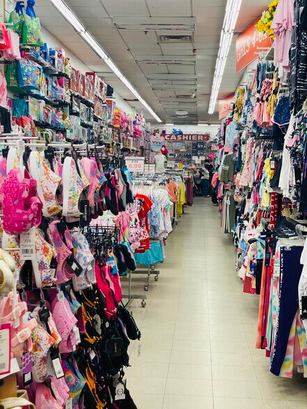 1285 Broadway, Brooklyn, NY à louer - Photo intérieure - Image 3 de 13