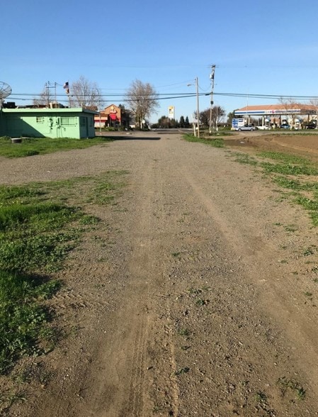 2635 W A St, Dixon, CA à vendre - Photo du bâtiment - Image 2 de 8