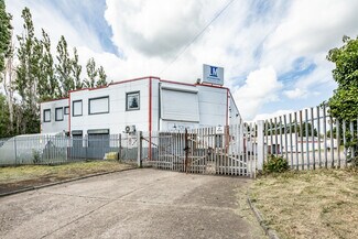 Plus de détails pour 13 Queensway, Wrexham - Industriel à louer