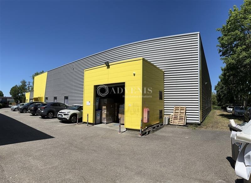 1 Avenue Jean D'Alembert, Trappes à louer - Photo du bâtiment - Image 2 de 6