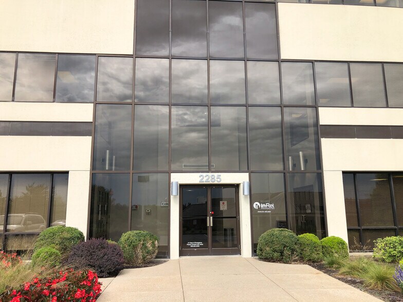 2285 Executive Dr, Lexington, KY à louer - Photo du bâtiment - Image 3 de 5