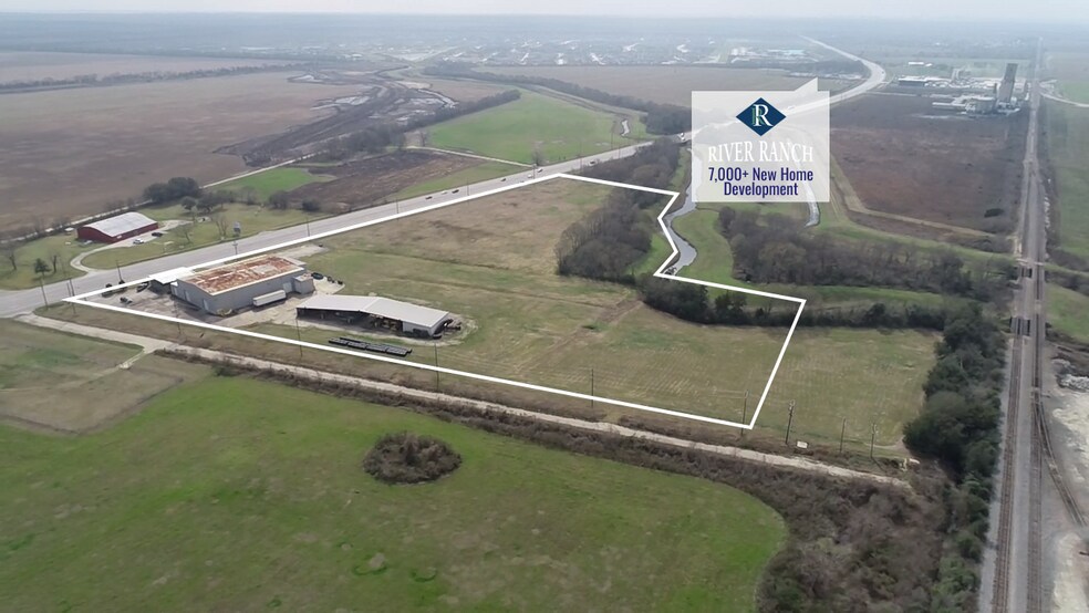 6178 Highway 146, Dayton, TX à vendre - Photo du bâtiment - Image 2 de 3