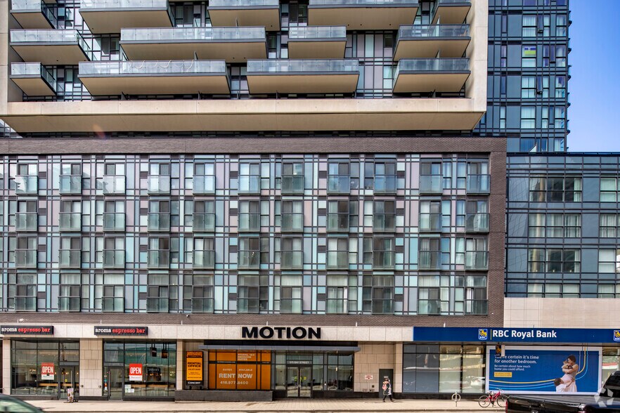 570 Bay St, Toronto, ON à louer - Photo du bâtiment - Image 3 de 32