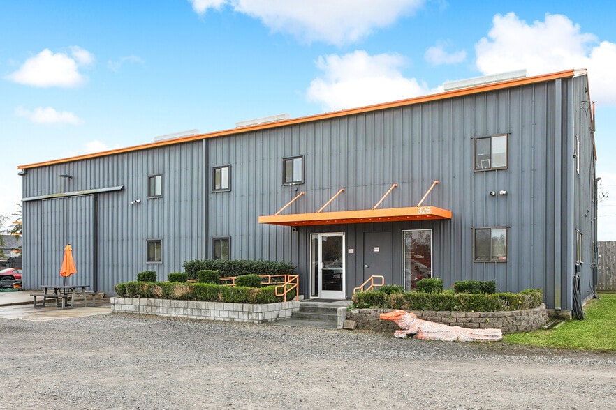 326 Almedia Rd, Saint Rose, LA for lease - Primary Photo - Image 1 of 16