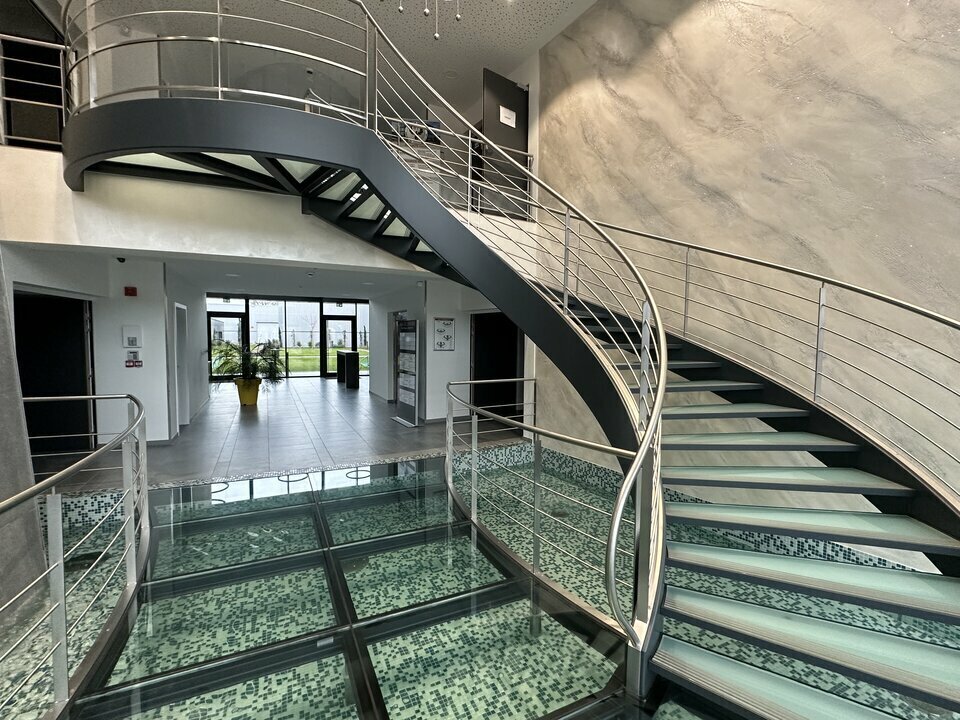 Office in Bischheim for lease Lobby- Image 1 of 7