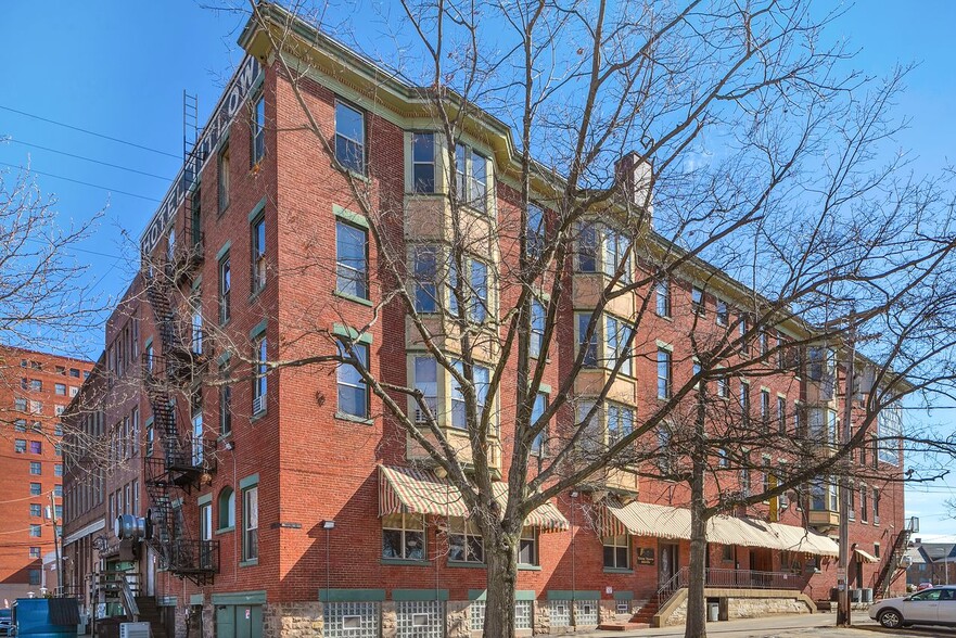 Uniontown Portfolio portfolio of 2 properties for sale on LoopNet.ca - Building Photo - Image 3 of 26