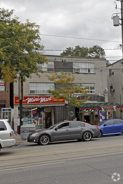 2314-2316 Lake Shore Blvd W, Toronto, ON à vendre - Photo du bâtiment - Image 2 de 4