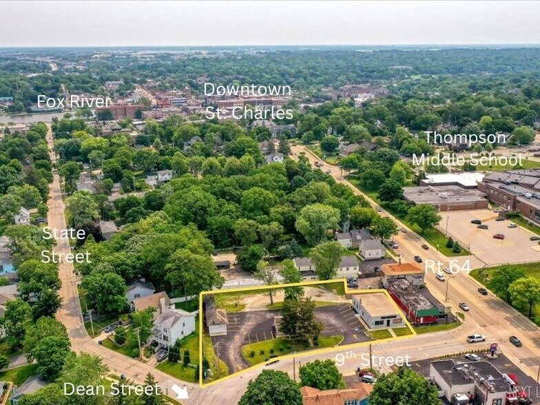 6 N 9th St, St Charles, IL à vendre - Photo du bâtiment - Image 2 de 16