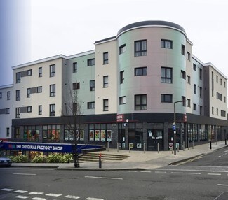 Plus de détails pour Thompson St, Barry - Commerce de détail à louer