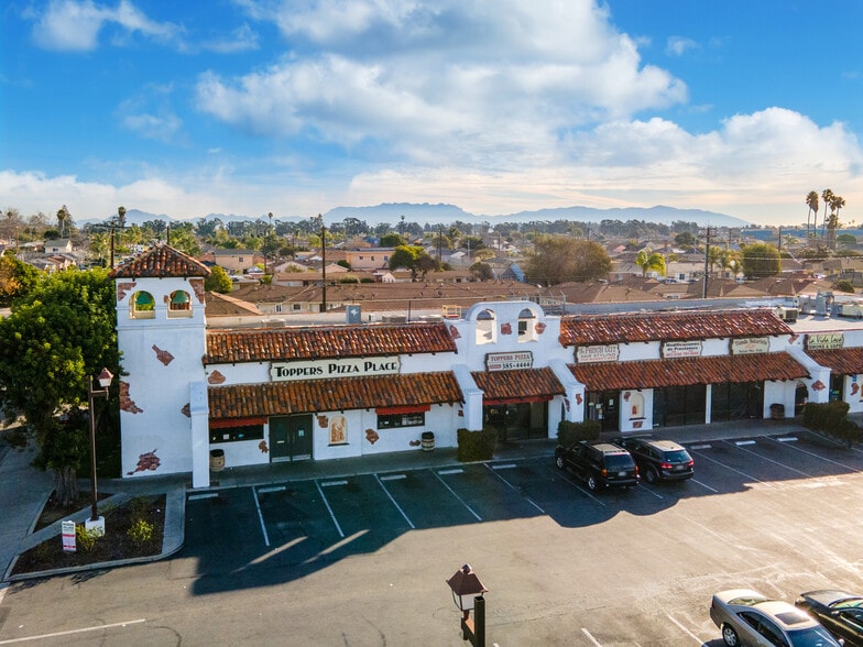 2100-2228 Saviers Rd, Oxnard, CA for sale - Building Photo - Image 2 of 5