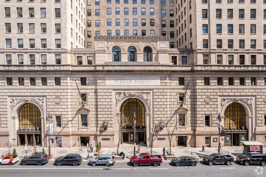 123 S Broad St, Philadelphia, PA à louer - Photo du bâtiment - Image 3 de 26