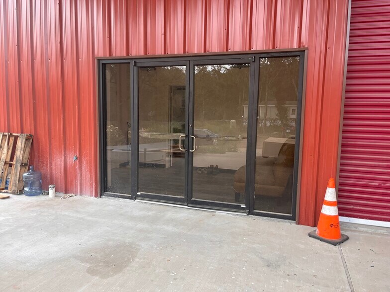 28908 Richard Kaye Ln, Pinehurst, TX à louer - Hall d’entrée - Image 2 de 30