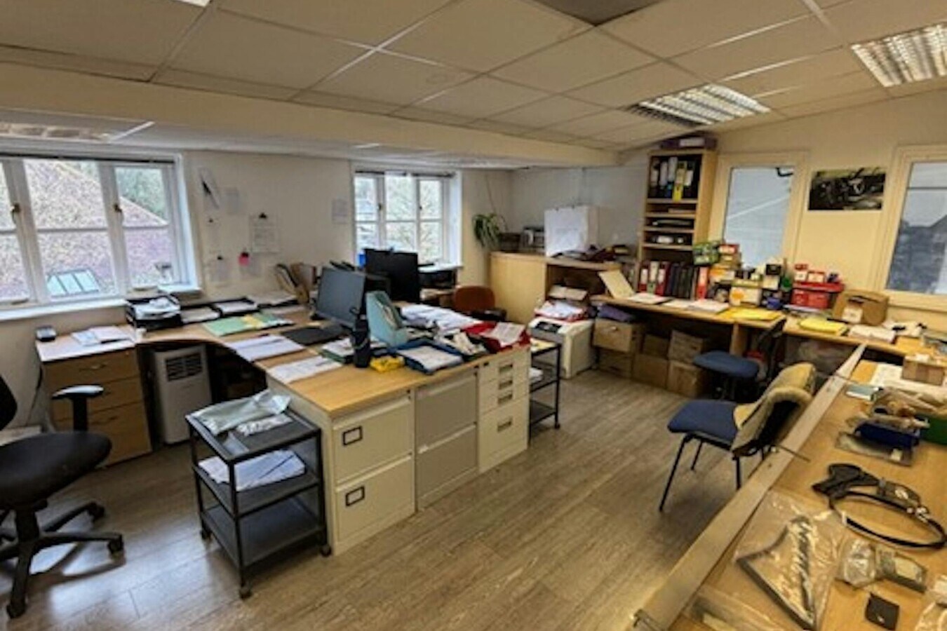 Main Rd, Itchen Abbas, HAM SO21 1BQ - Unit Unit 1 - - Interior Photo - Image 2 of 12