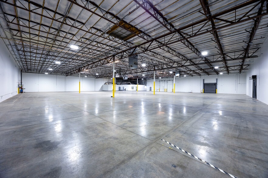 120 Greg St, Sparks, NV for lease - Building Photo - Image 3 of 9