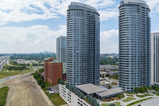 Plus de détails pour 125 Village Green Sq, Toronto, ON - Multi-résidentiel à vendre