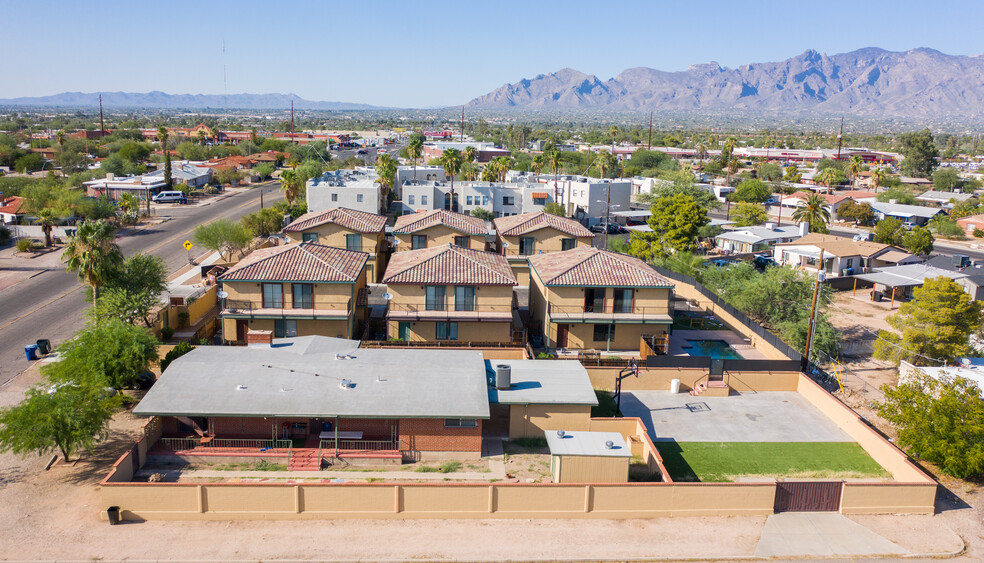 2110 N 1st Ave, Tucson, AZ à vendre - Photo du bâtiment - Image 1 de 1