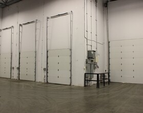 8218 N Fraser Way, Burnaby, BC for lease Interior Photo- Image 2 of 3