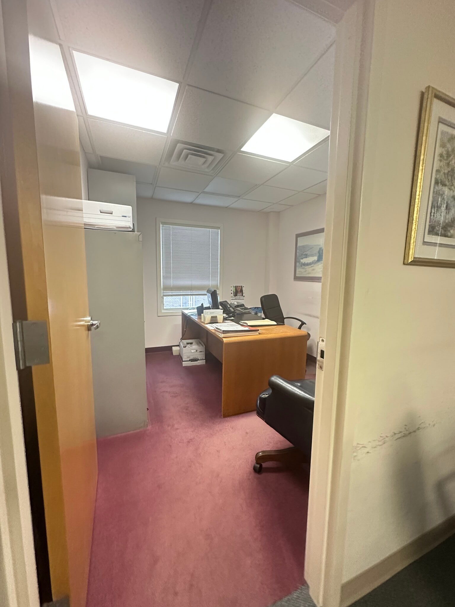 107 W Main St, Clinton Township, NJ for lease Interior Photo- Image 1 of 5