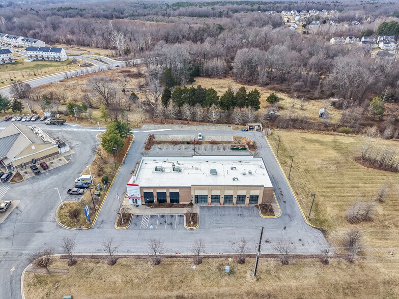 16301 Crain Hwy, Brandywine, MD à louer - Photo du bâtiment - Image 3 de 8