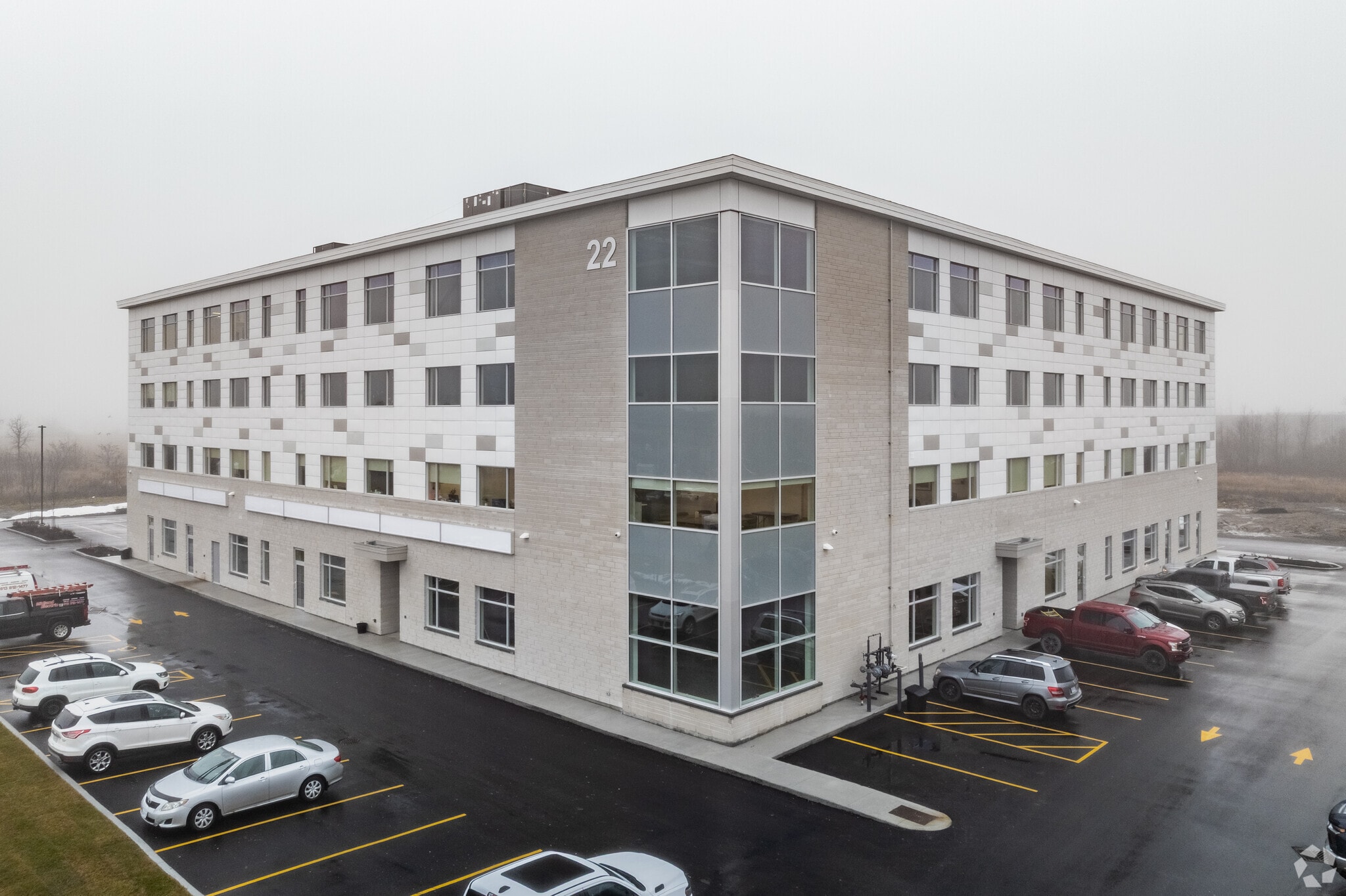 22 Costello Dr, Carleton Place, ON for lease Primary Photo- Image 1 of 5