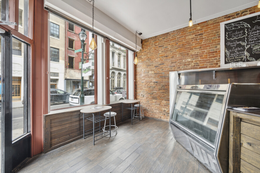 17 N 3rd St, Philadelphia, PA for lease - Interior Photo - Image 2 of 11