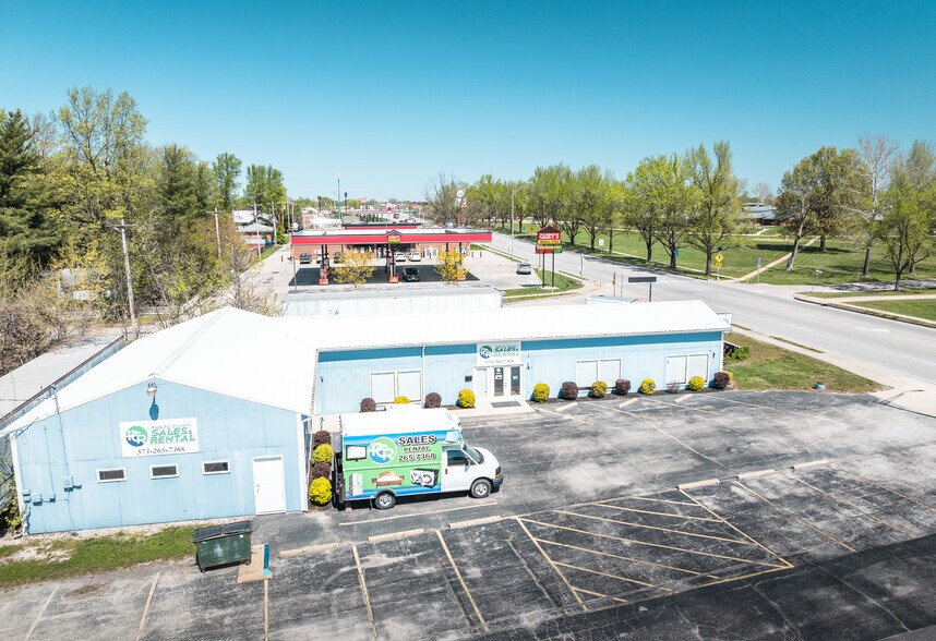 329 N Jefferson St, Saint James, MO à vendre - Photo du bâtiment - Image 3 de 28