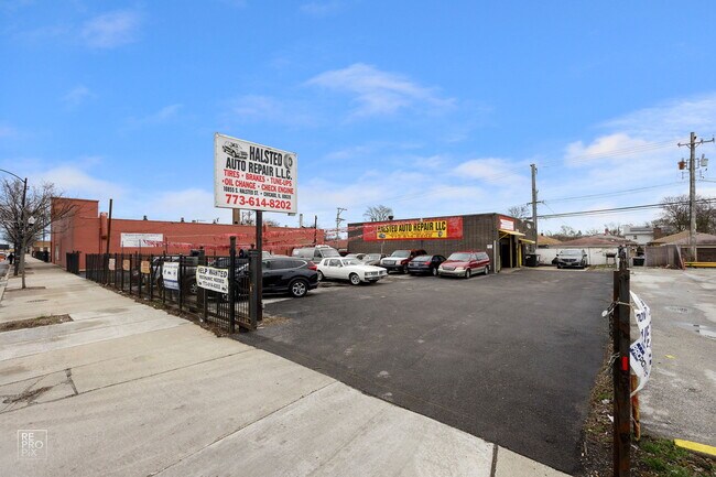 More details for 10855 S Halsted St, Chicago, IL - Retail for Sale