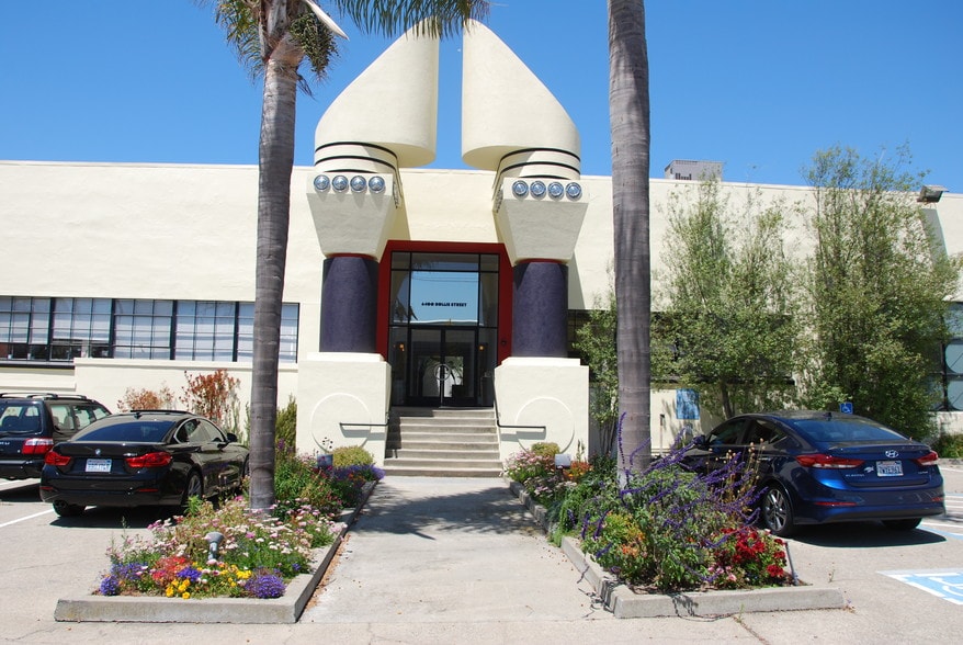 1375 Ocean Ave, Emeryville, CA à louer - Photo du bâtiment - Image 2 de 5