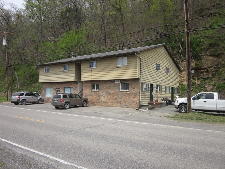 5129 Midland Trl, Alloy, WV for sale - Primary Photo - Image 1 of 1