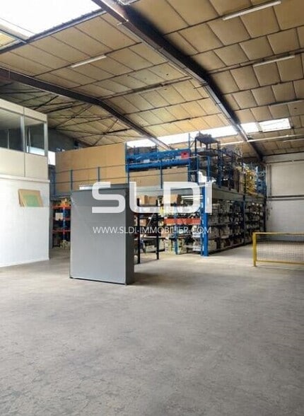 1 Rue Jacques Monod, Vaulx-en-Velin for lease - Building Photo - Image 3 of 5