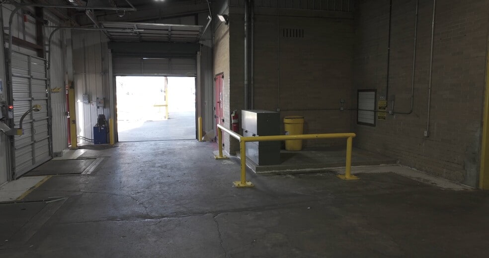 1700 E Quarter Rd, Siloam Springs, AR for lease - Commercial Listing Video - Image 2 of 18