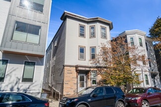 Plus de détails pour 574 E 3rd St, Boston, MA - Multi-résidentiel à vendre