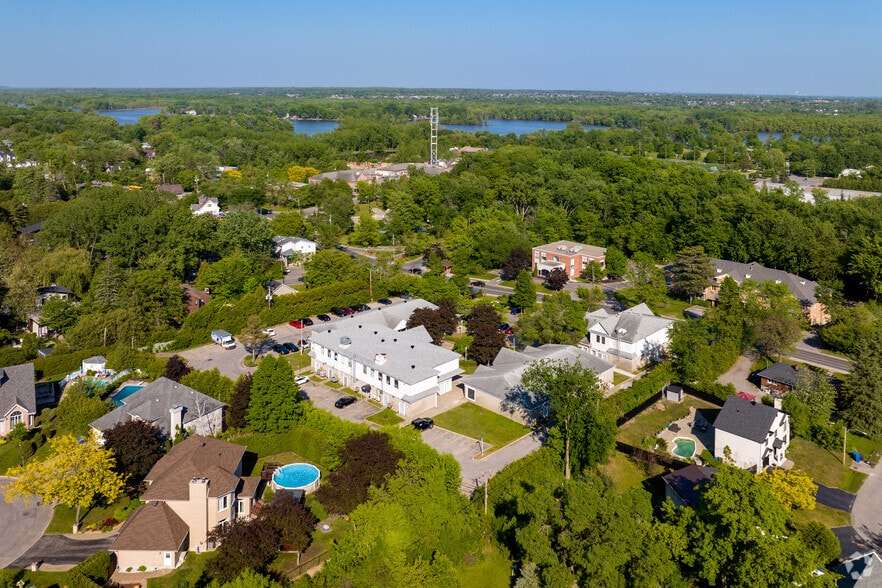 395 Ch De La Grande-Côte, Rosemère, QC for lease - Aerial - Image 2 of 5