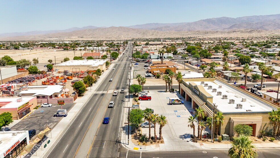 44680 Jackson St, Indio, CA à vendre - Photo du bâtiment - Image 3 de 8