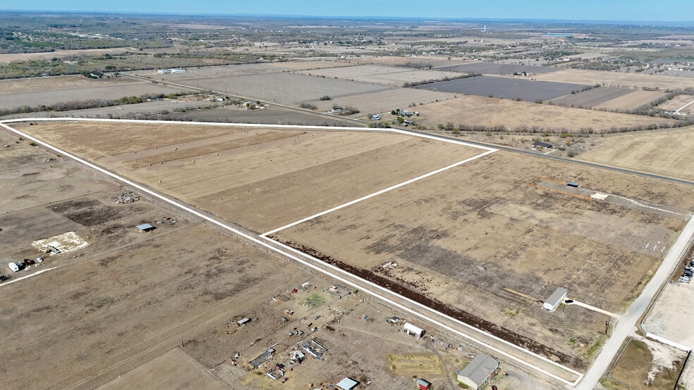 TBD Farm to Market Road 463, Natalia, TX for sale - Building Photo - Image 3 of 22