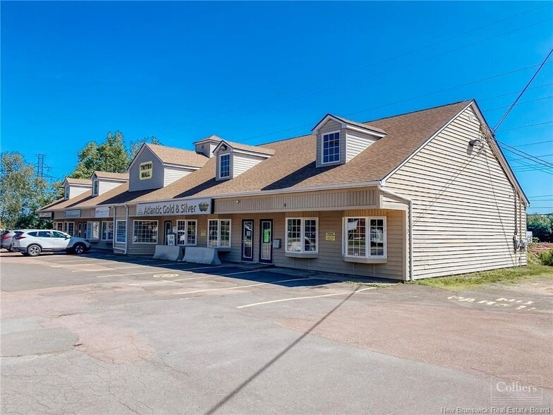 26 Trites Rd, Riverview, NB à vendre - Photo du bâtiment - Image 2 de 3