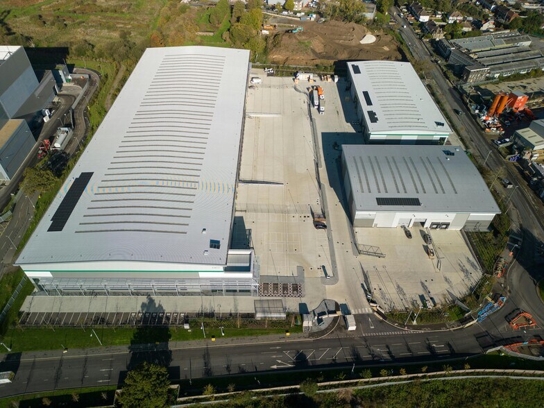 Beddington Ln, Croydon for lease - Building Photo - Image 3 of 16