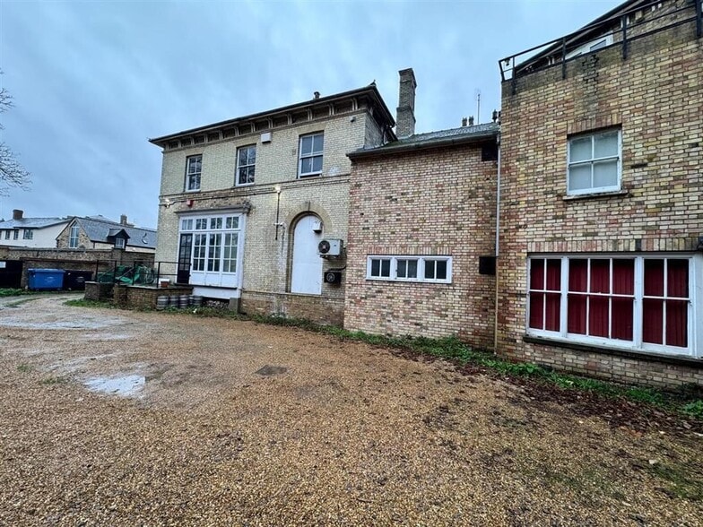 83 High St, Huntingdon for sale - Building Photo - Image 3 of 14