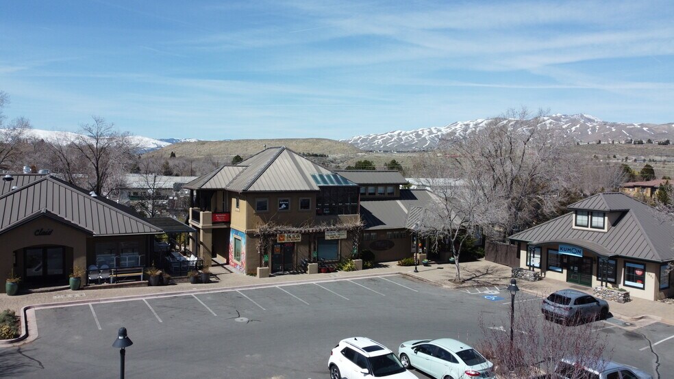 3882 Mayberry Dr, Reno, NV à louer - Photo du bâtiment - Image 2 de 3