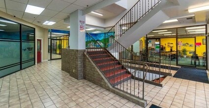 4929 50 St, Red Deer, AB for sale Interior Photo- Image 1 of 5