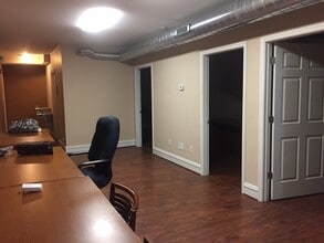 16 S Dooley Ave, Richmond, VA for lease Interior Photo- Image 2 of 4