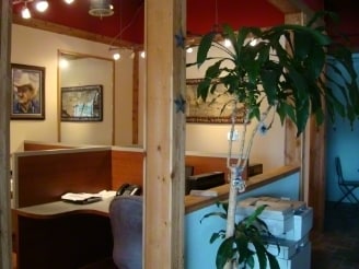 6830 Wilcrest Dr, Houston, TX for lease - Interior Photo - Image 2 of 8