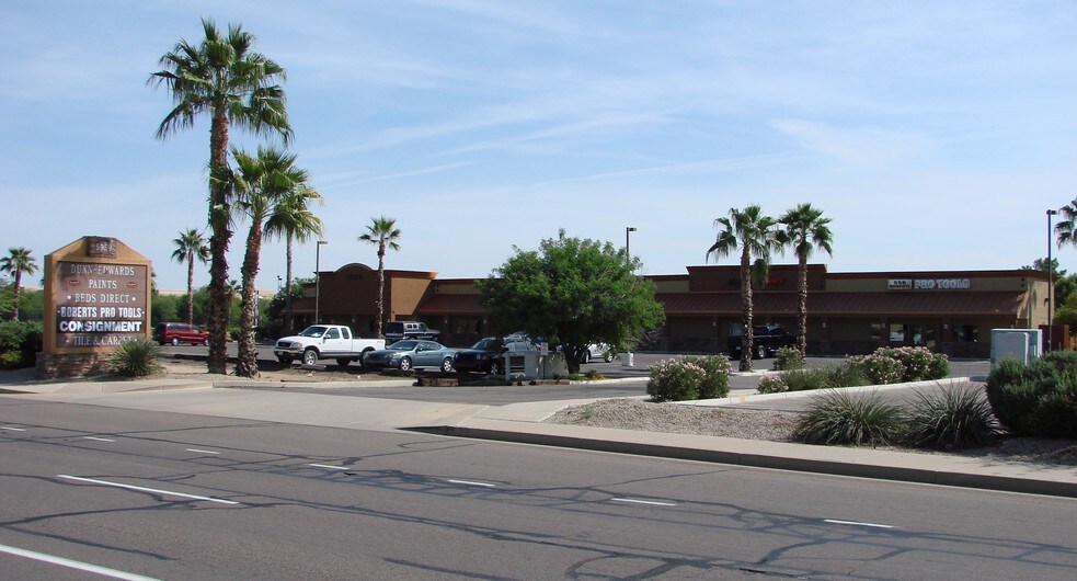 5959 E Southern Ave, Mesa, AZ à louer - Photo du bâtiment - Image 1 de 5