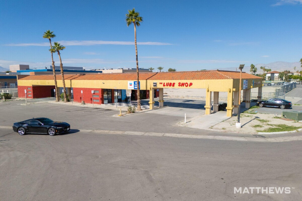 81780 Hwy 111, Indio, CA à vendre Photo principale- Image 1 de 3