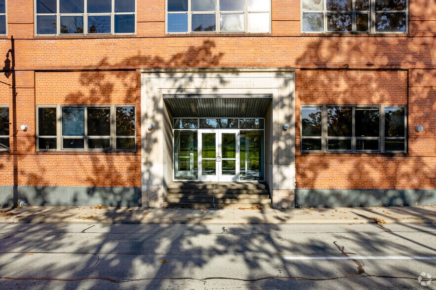 6515 Penn Ave, Pittsburgh, PA à louer - Photo du bâtiment - Image 3 de 4