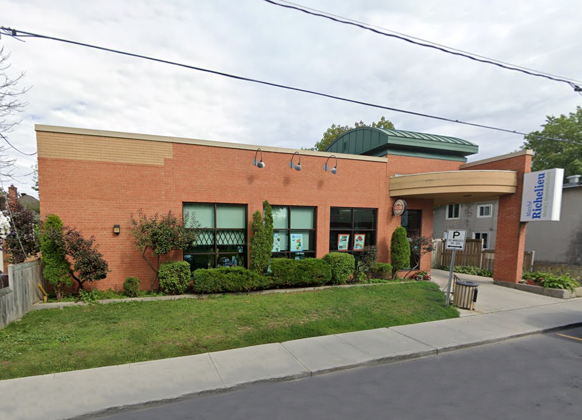 33 Rue Saint-Pierre, Sainte-anne-de-bellevue, QC à vendre Photo principale- Image 1 de 1